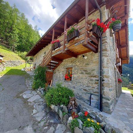 Monolocale Di Montagna Pension Gressan Buitenkant foto