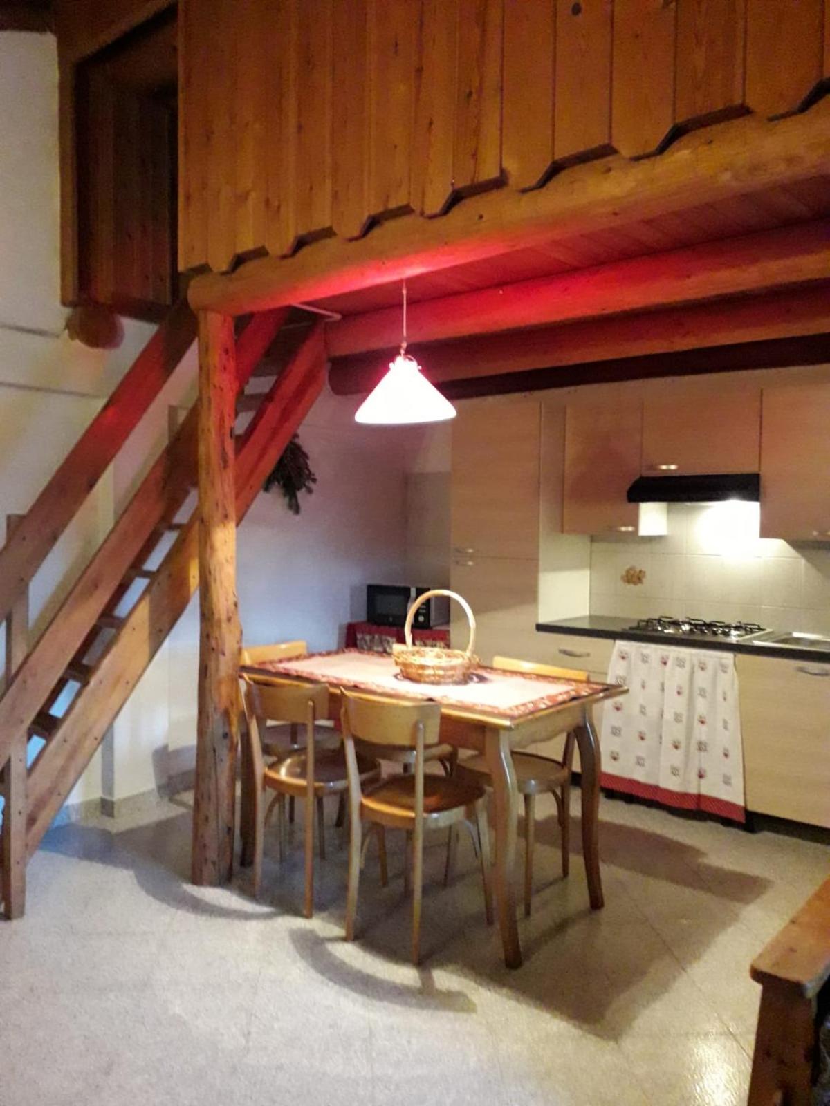Monolocale Di Montagna Pension Gressan Buitenkant foto